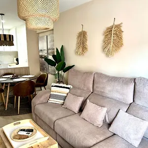 Piso Centrico En Calle Luis Vives 1, Apartment Benalmadena